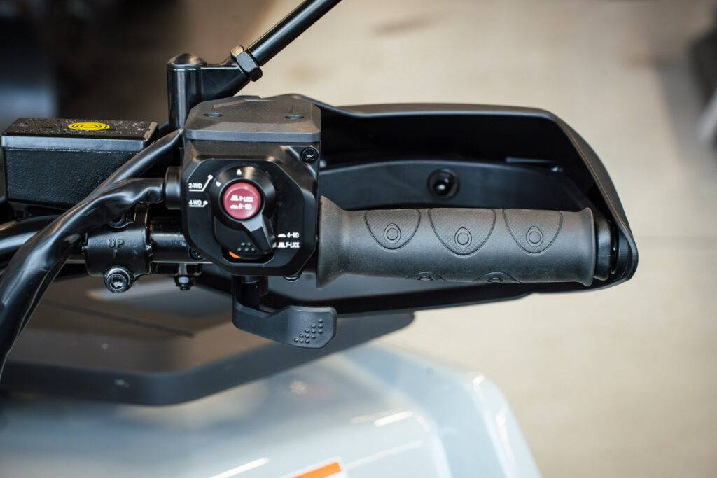 LINHAI Landforce 650L